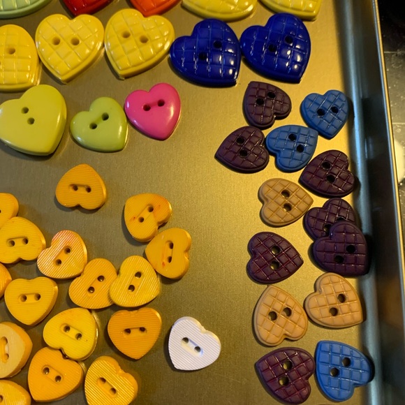 Colorful Heart Shaped Buttons Set - Picture 7 of 8